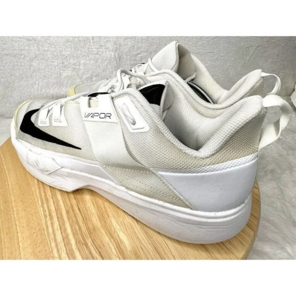 NIKE VAPOR LITE HC DC3432 125 Seize‎ 13 Tennis Training Sneakers.